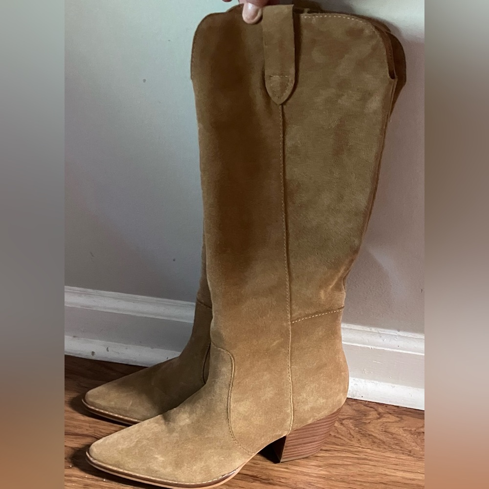 Matisse suede boots 7.5